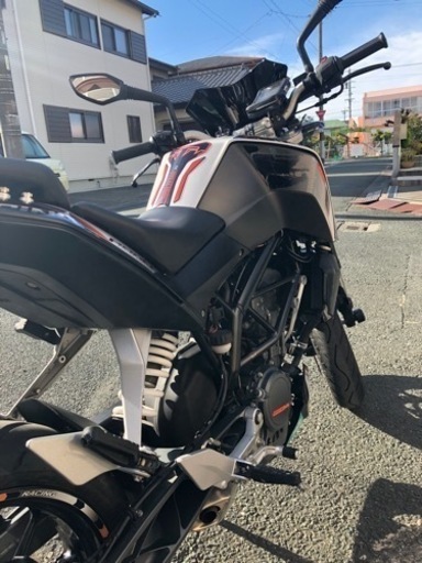 ktmduke200.Absとetc付き