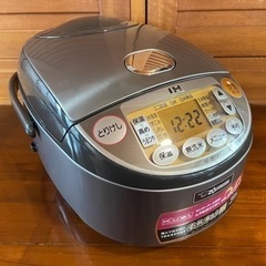 炊飯器(象印🔸豪熱沸とうIH)NP-VP10E4