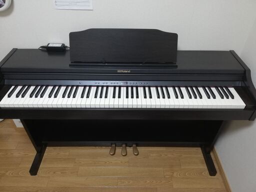 ローランド 電子ピアノ クラシックローズウッド調仕上げ RP501RCRS