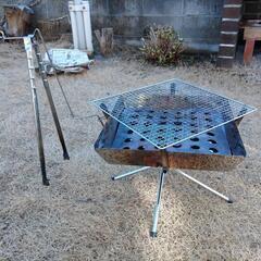 ユニフレームの焚き火台＋FGポット（専用ケース付き）