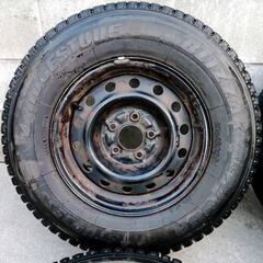 ☆ 希少！トヨタ純正 ハイエース100系　スチールホイール スタッドレスタイヤ 195/80R15 114.3 5Ｈ ☆