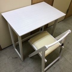 【美品】折りたたみテーブル　椅子1脚セット