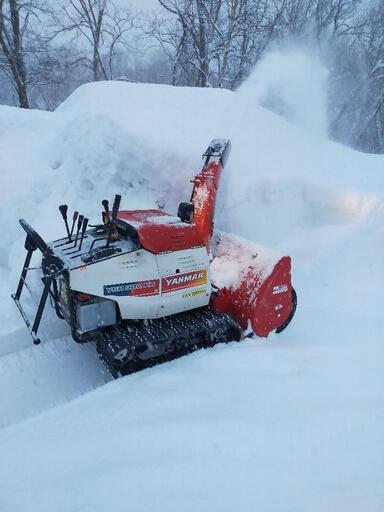 整備済み 札幌 ヤンマー 除雪機 YSR900RH 油圧オーガチルト付 整備済み 札幌 ヤンマー 除雪機 YSR900RH 油圧オーガチルト付