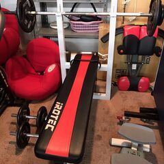 人気商品！！！　ベンチプレスセット！！！　プレート５５ｋｇ　２５，０００円（税込み）