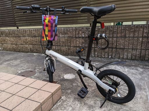 Enkoo 折りたたみコンパクト　電動自転車（後輪交換して下さい。）