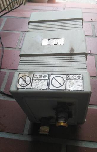 給湯加圧ポンプ