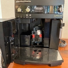 【取引完了】値下げ❣️コーヒーメーカー｛デロンギ｝⭐️