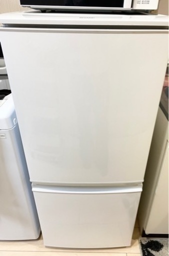 美品　2ドア式　シャープ冷蔵冷凍庫