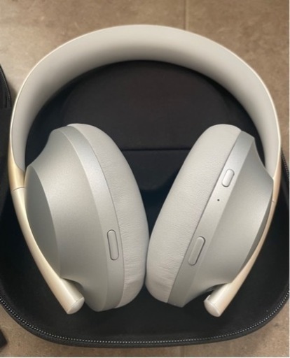 その他 Bose noise cancelling headphones 700