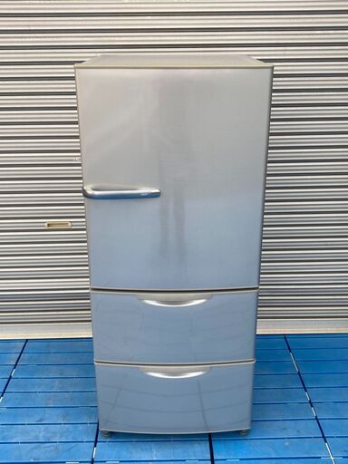 AQUA アクア　3ドア冷蔵庫　AQR-271D　2015年製