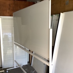 ホワイトボード 天板180×90cm 脚付 管H220201DK (ベストバイ 静岡県袋井市)