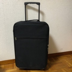 スーツケース黒キャリーバッグ