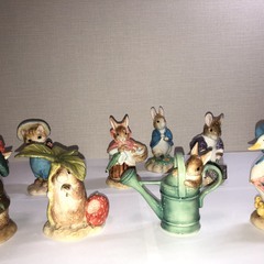 Border Fine Artsのピーターラビット26点の置物とケース