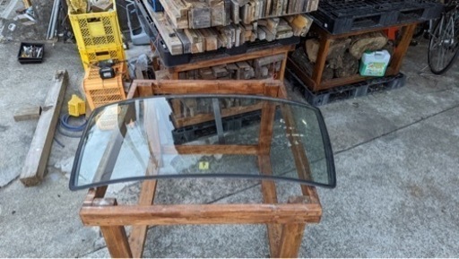 【中古】ダイハツ　ハイゼット　フロントガラス
