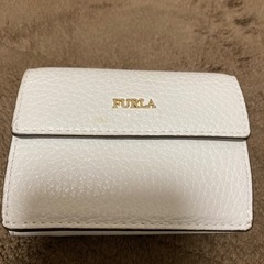 【ネット決済・配送可】FURLA ミニ財布