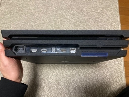 中古PlayStation4 Pro（PS4PRO） ジェット・ブラック 1TB CUH-7000BB01 