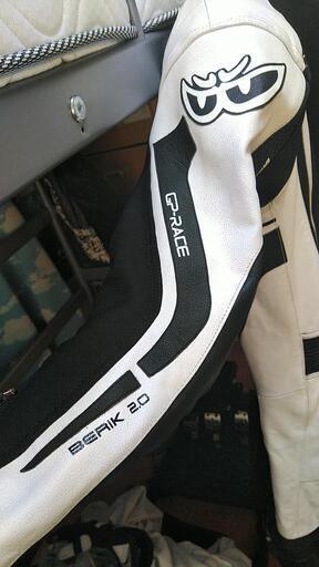 ベリック 革つなぎサイズ48 レース用