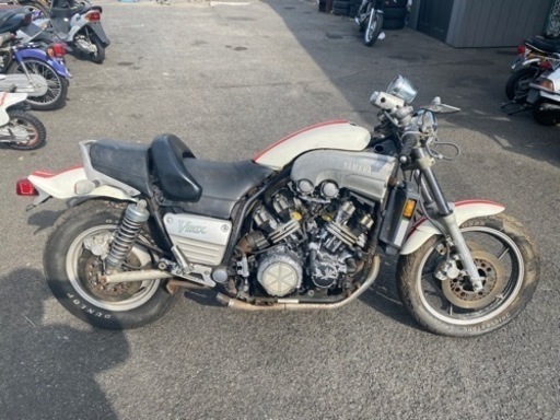 ヤマハ　VMAX 書付　レストアベース　部品取り　1UT