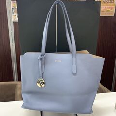 FURLA　フルラ　トートバッグ　バッグ　サリー M