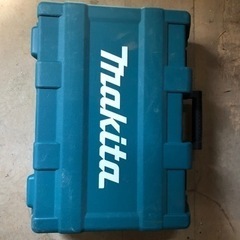 マキタ充電式ディスクグラインダー125mm 18v