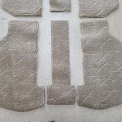 アルファード ハイブリッド  純正フロアマット