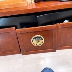 金庫　日本刀、釣竿