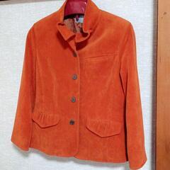 落ち着いたテラコッタオレンジ色のジャケット　Mサイズ