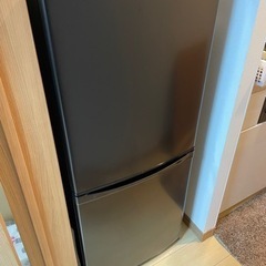2020年製　アイリスオーヤマ　冷凍冷蔵庫　142L　1年未満