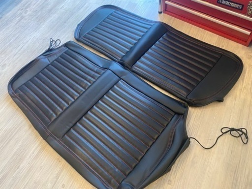 ⭐️ジムニーJA11  新品　アウトクラスカーズ　ヴィンテージGTシートカバー　ブラック&レッドステッチ　後部座席用