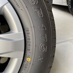 ハイエース200系新車外し 純正タイヤ+ホイール4本セット