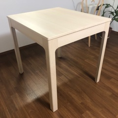 美品 EKEDALEN伸長式テーブル80/120x70 cm
