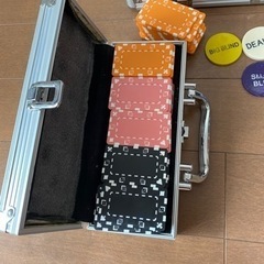 カジノ　ゲーム ケース付トランプ ポーカー チップ1000枚以上サイコロ