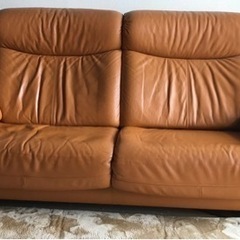 お引取決定しました：カリモク 1人&2人掛けソファ オットマン付