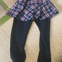 女の子　スカート ズボン　