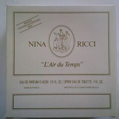 ビンテージ NINA RICCI ニナリッチ香水とオーデコロンの...