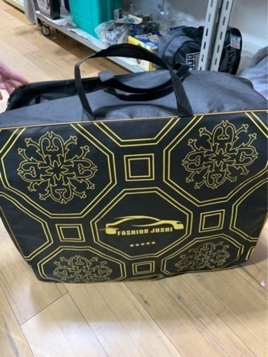 美品‼︎   カローラ　ツーリング　シート　バッグ入り　おすすめ　お買得‼︎   現品限り