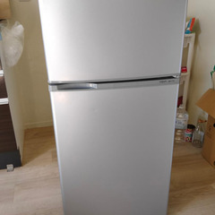 冷凍冷蔵庫 AQR-111C