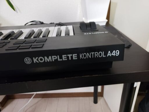鍵盤楽器、ピアノ Komplete Kontrol A49
