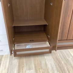 ワードローブ ブラウン