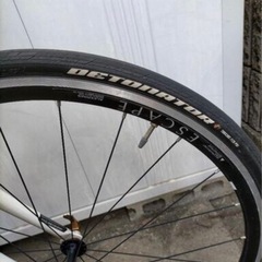 クロスバイク　白×シルバー