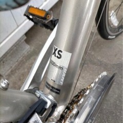 クロスバイク　白×シルバー