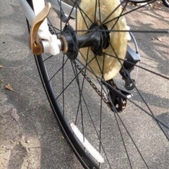 クロスバイク　白×シルバー