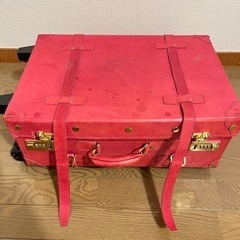 スーツケース　ユーラシアトランク　ピンク