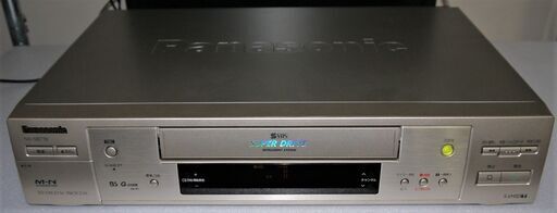 展示品　ほぼ未使用？　パナソニック　S-VHSビデオデッキ　ＮＶ－ＳＢ７７０　中古リモコン、電源線のみ付属