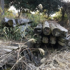 古材　板　桁梁　あげます。キャンプ　薪　造園   庭　オブジェ等...