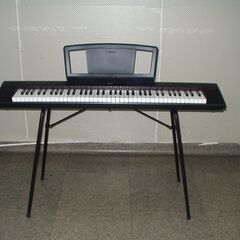 デジタルピアノ　YAMAHA NP-31 ブラック　76鍵盤　