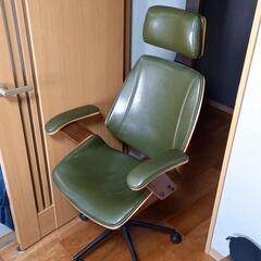 緑 NITORI 椅子 座り心地の良い品です！！