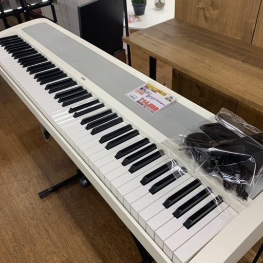 KORG 電子ピアノ　2017年製　【店頭取引限定】【中古品】早い者勝ち！足立区近郊配送可能！