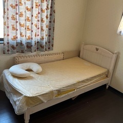 シングルベッドの画像