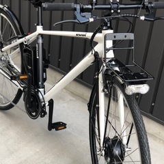 新車🌸スポーツタイプ電動アシスト自転車 クロスバイク 通勤通学に🌸 evol　